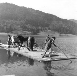 flossfahrt auf dem weissensee kaernten